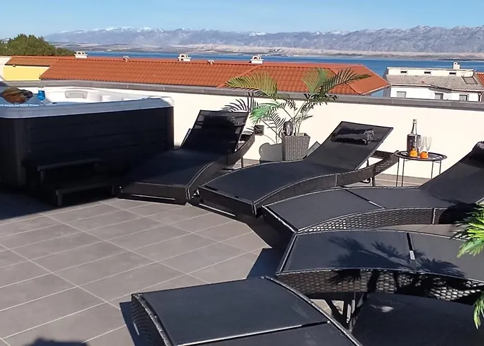 Luxurioeses Penthouse Welle Mit Whirlpool, Grill Und Meerblick 아파트