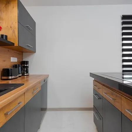 Luxurioeses Penthouse Welle Mit Whirlpool, Grill Und Meerblick Apartment