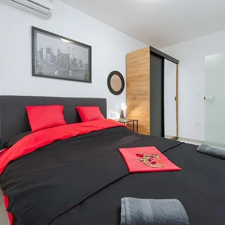 Apartment Luxurioeses Penthouse Welle Mit Whirlpool, Grill Und Meerblick Vir