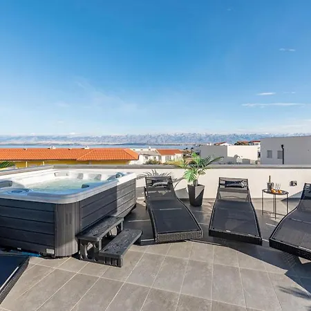 アパート Luxurioeses Penthouse Welle Mit Whirlpool, Grill Und Meerblick