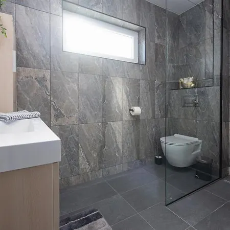 Luxurioeses Penthouse Welle Mit Whirlpool, Grill Und Meerblick * ヴィル