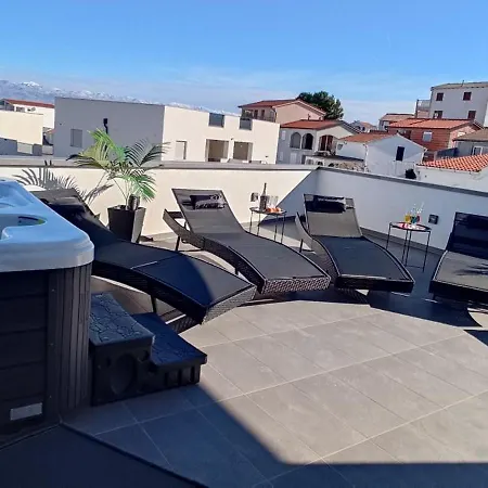 Luxurioeses Penthouse Welle Mit Whirlpool, Grill Und Meerblick Apartamento Vir
