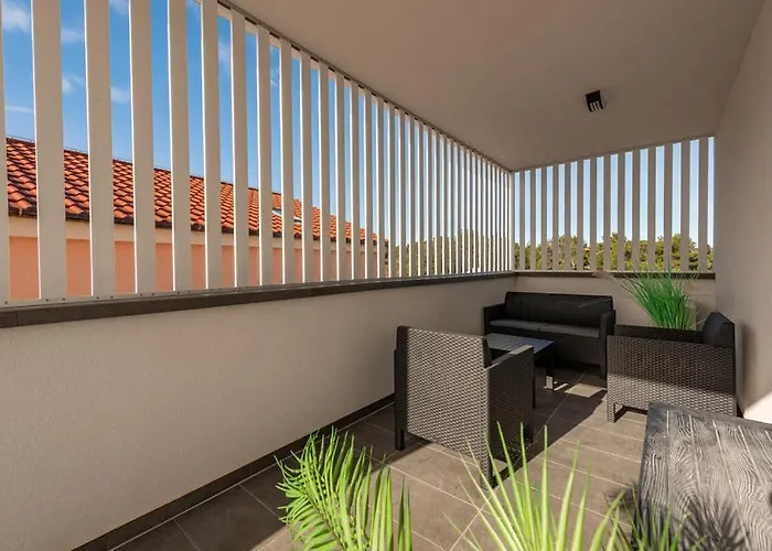 Appartement Luxurioeses Penthouse Welle Mit Whirlpool, Grill Und Meerblick *