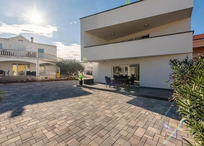 Luxurioeses Penthouse Welle Mit Whirlpool, Grill Und Meerblick Appartement *