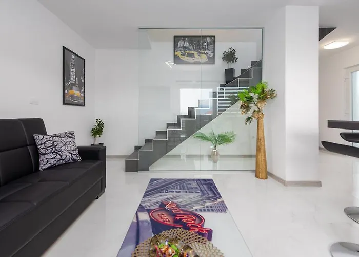Luxurioeses Penthouse Welle Mit Whirlpool, Grill Und Meerblick Appartement