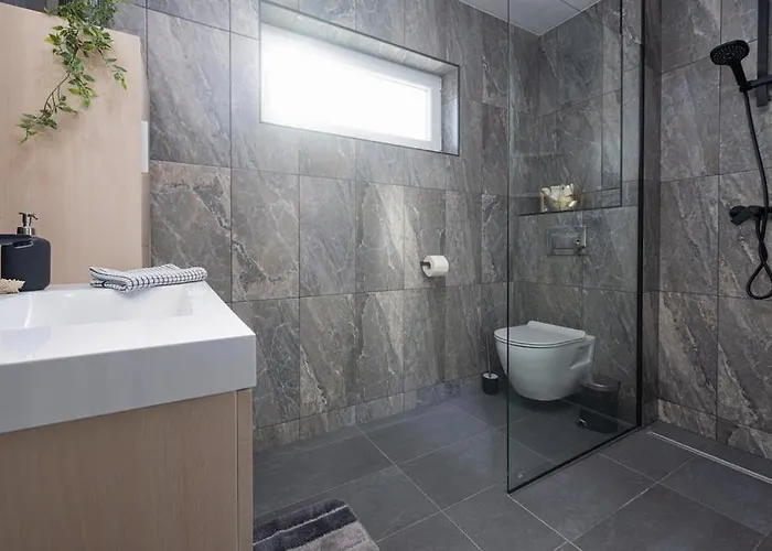 Luxurioeses Penthouse Welle Mit Whirlpool, Grill Und Meerblick * Vir