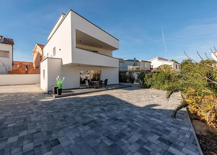 Luxurioeses Penthouse Welle Mit Whirlpool, Grill Und Meerblick Appartement